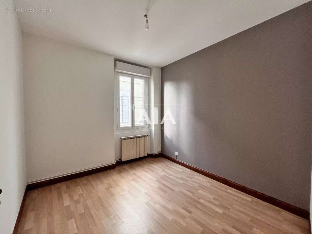 Appartement à MAINE-DE-BOIXE