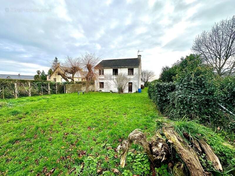 Maison à MINIAC-MORVAN
