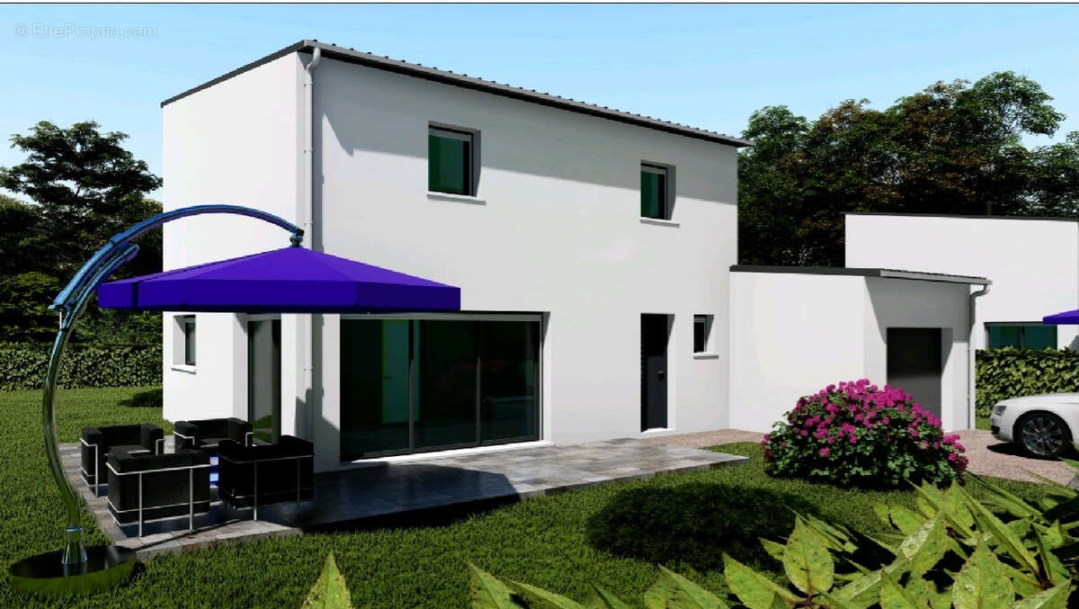 Maison à RADENAC