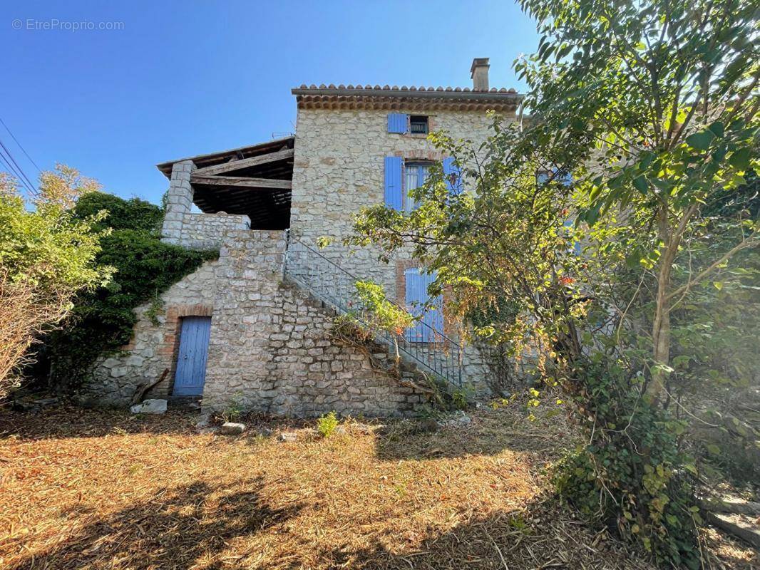 Maison à SAINT-PAUL-LE-JEUNE