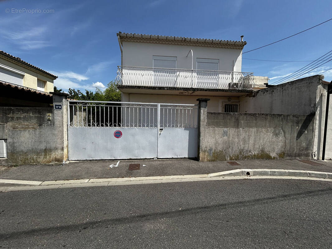 Maison à NIMES