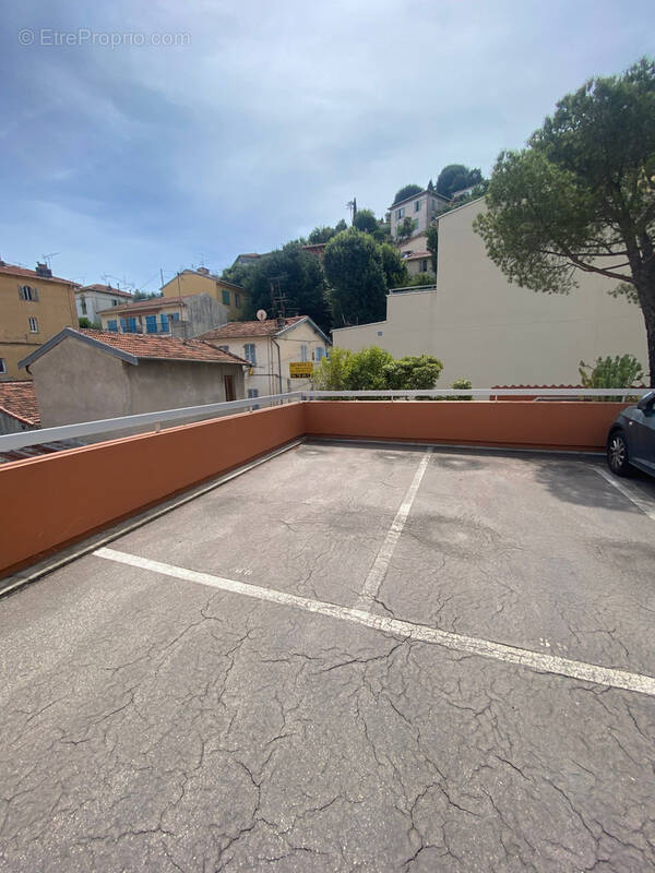 Parking à NICE