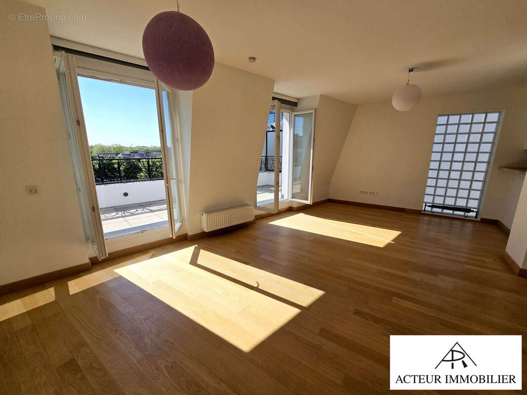 Appartement à PUTEAUX