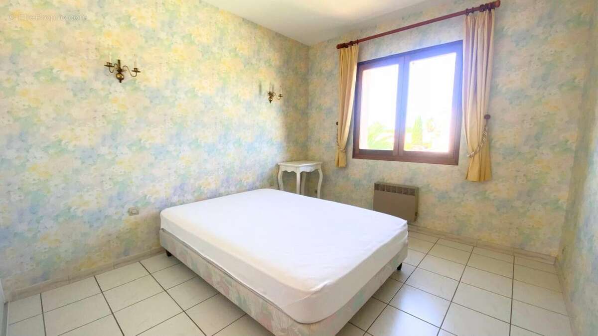 Maison à SAINT-CYPRIEN