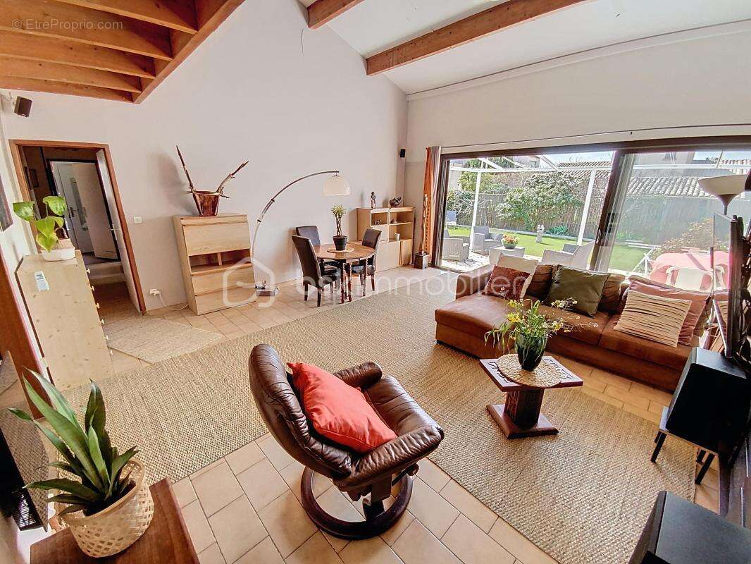 Maison à CANDILLARGUES