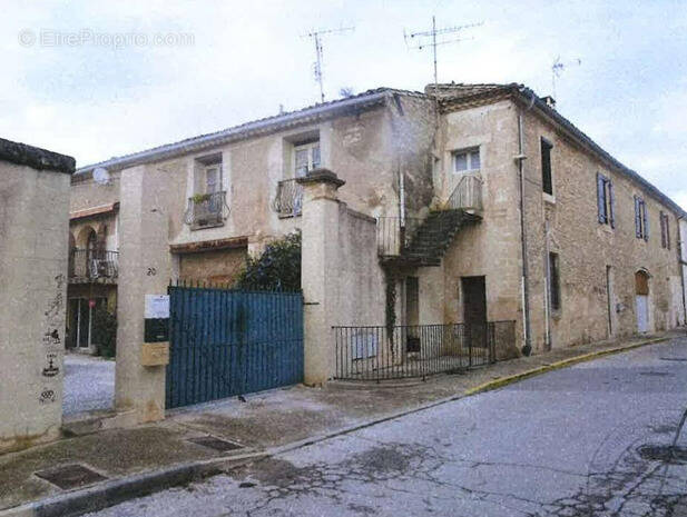 Maison à CAVEIRAC