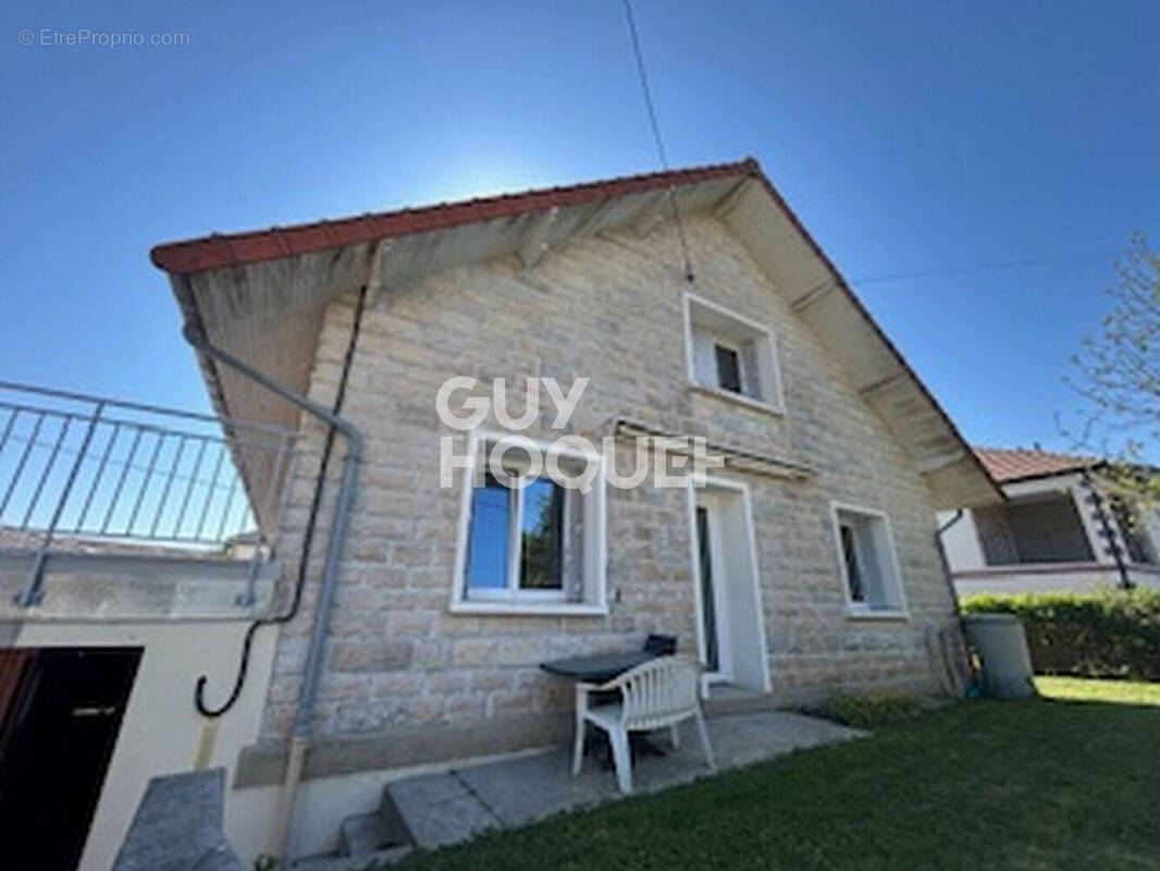 Maison à SEZANNE