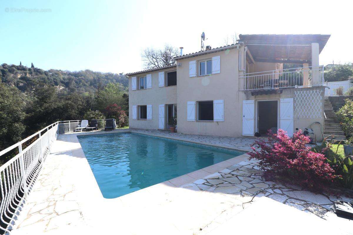 Maison à CONTES