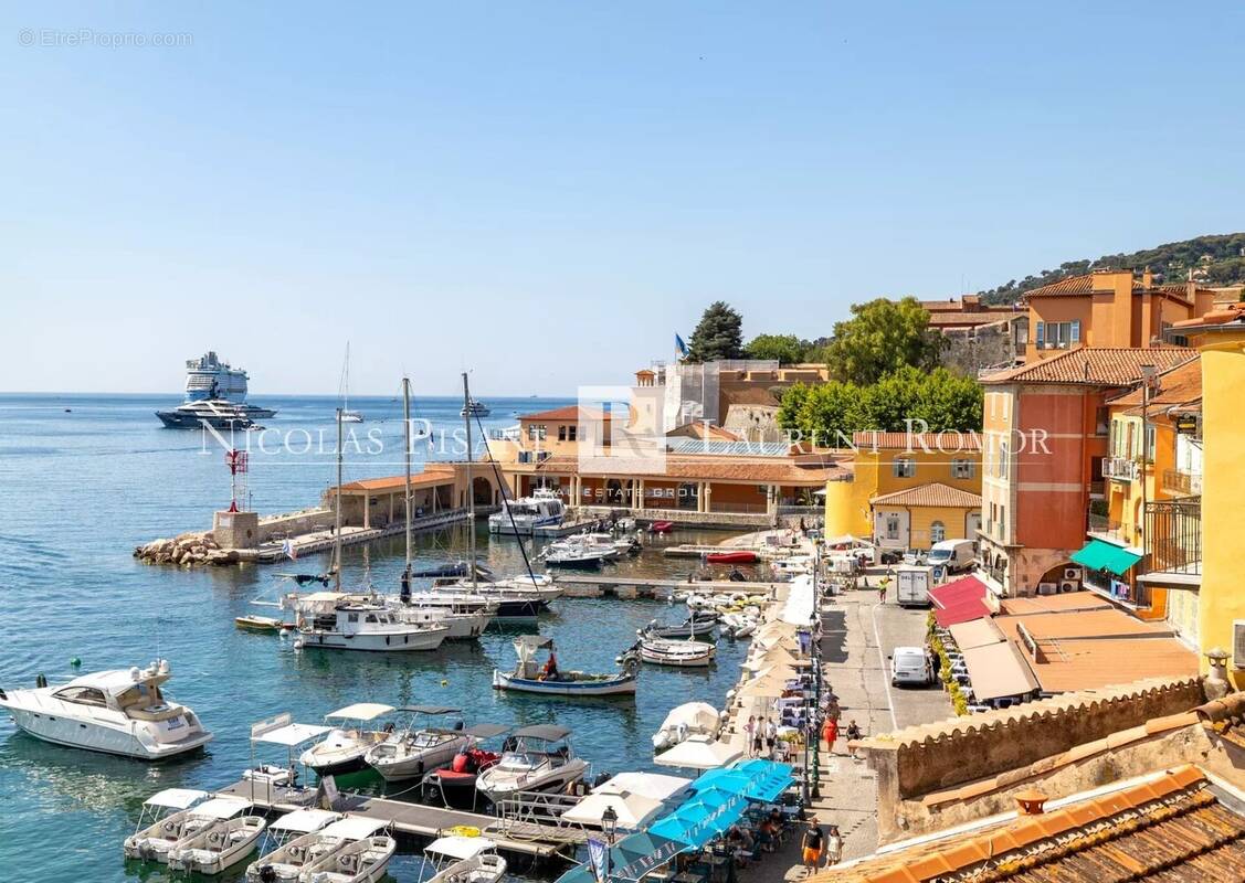 Appartement à VILLEFRANCHE-SUR-MER