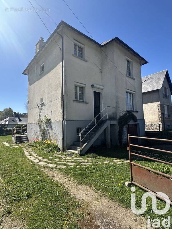 Photo 1 - Maison à EGLETONS