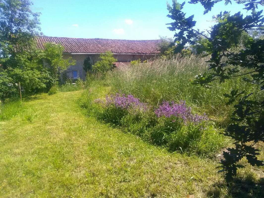 Maison à CHALAIS
