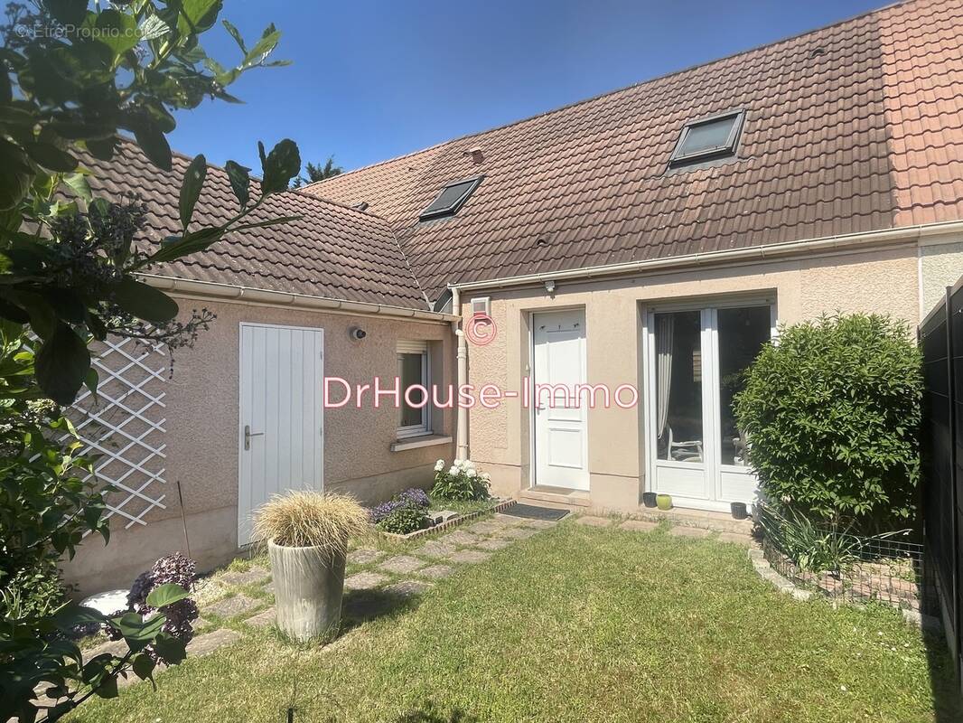 Maison à LIMAY