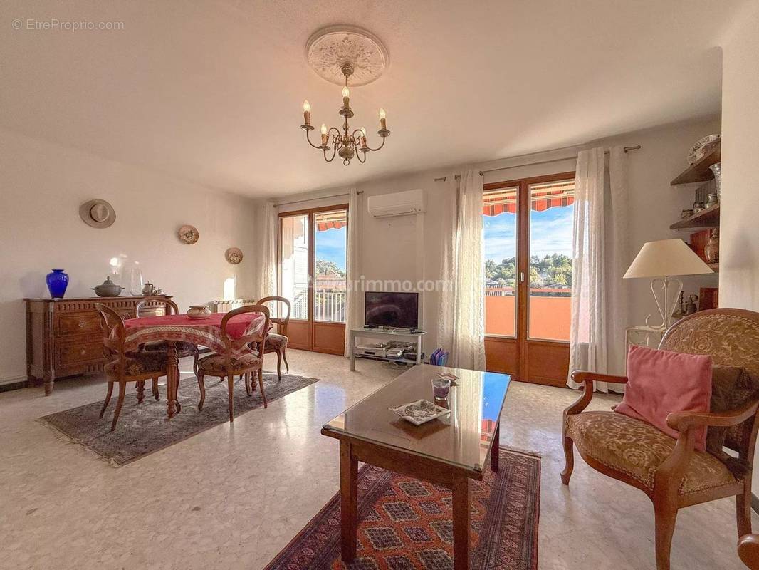 Appartement à DRAGUIGNAN