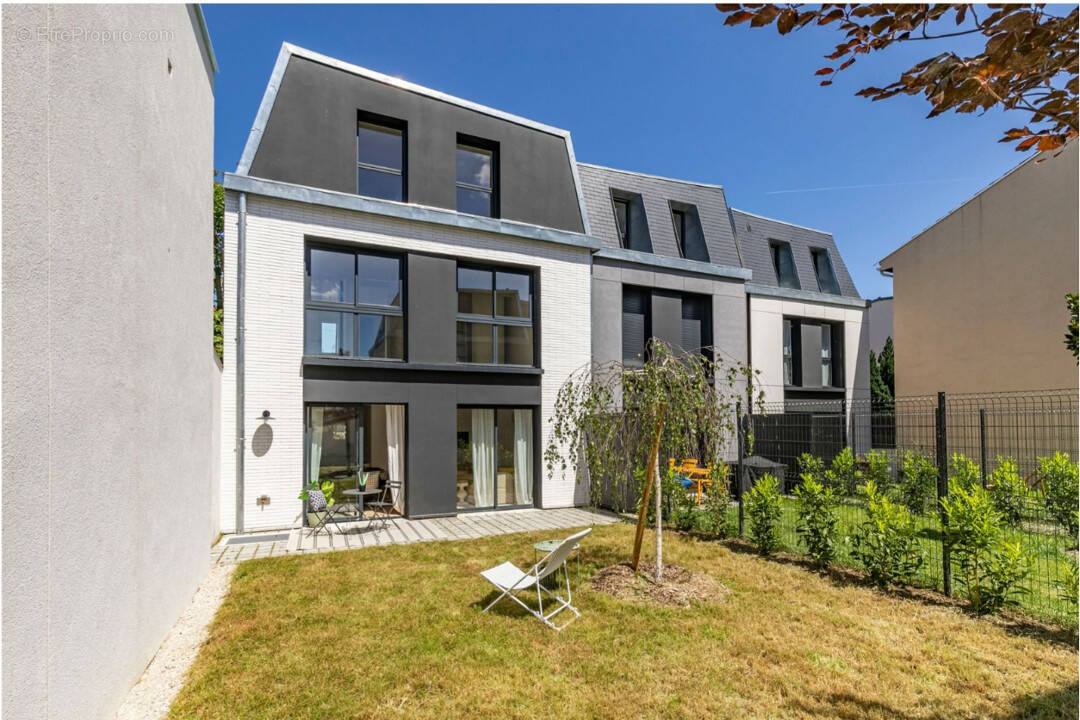 Maison à BOIS-COLOMBES