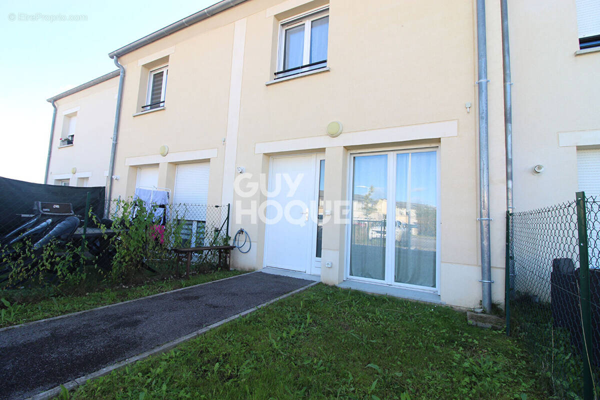 Appartement à MORMANT