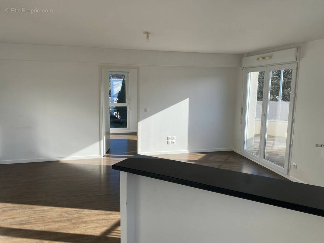 Appartement à REZE