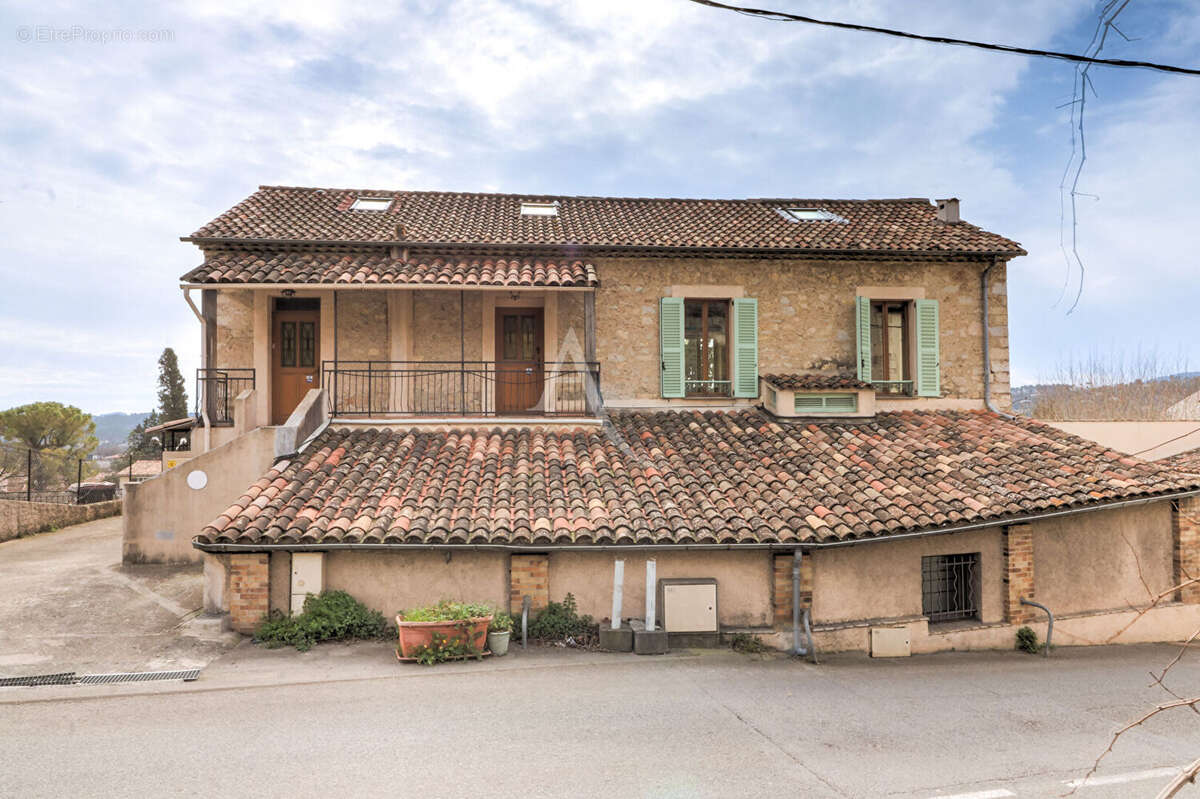 Maison à FAYENCE