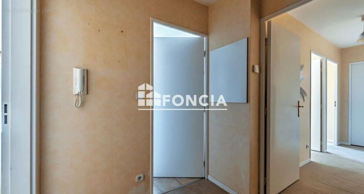 Appartement à PONTOISE
