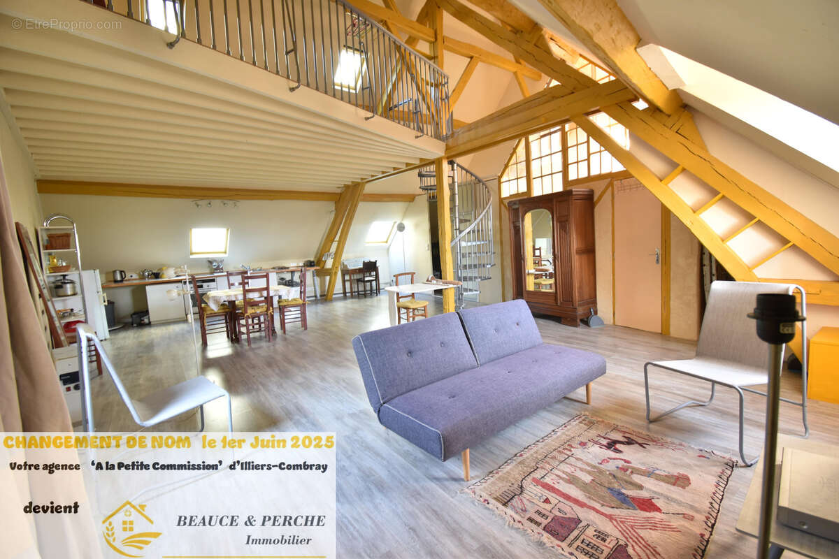 Appartement à ILLIERS-COMBRAY