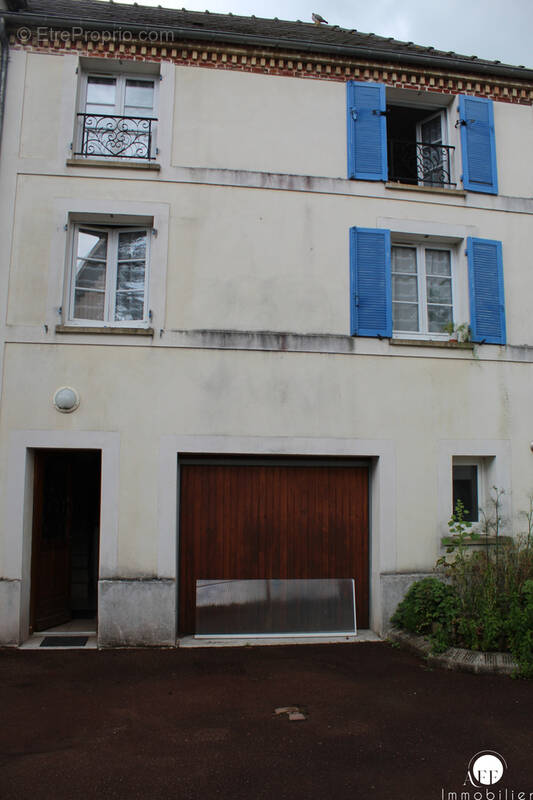 Appartement à COULOMMIERS