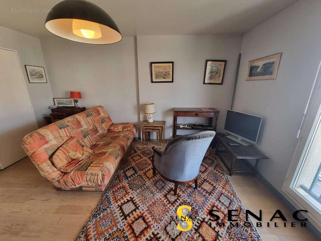 Appartement à BEAUCHAMP