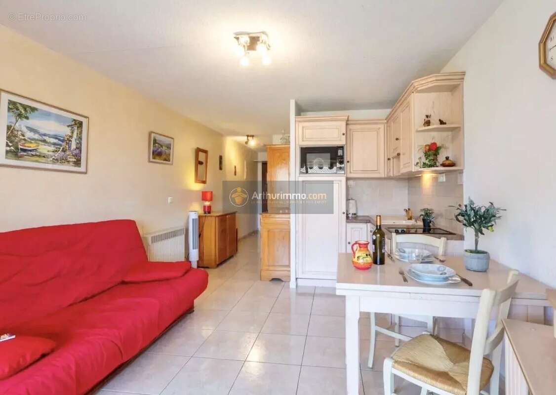 Appartement à LES ISSAMBRES