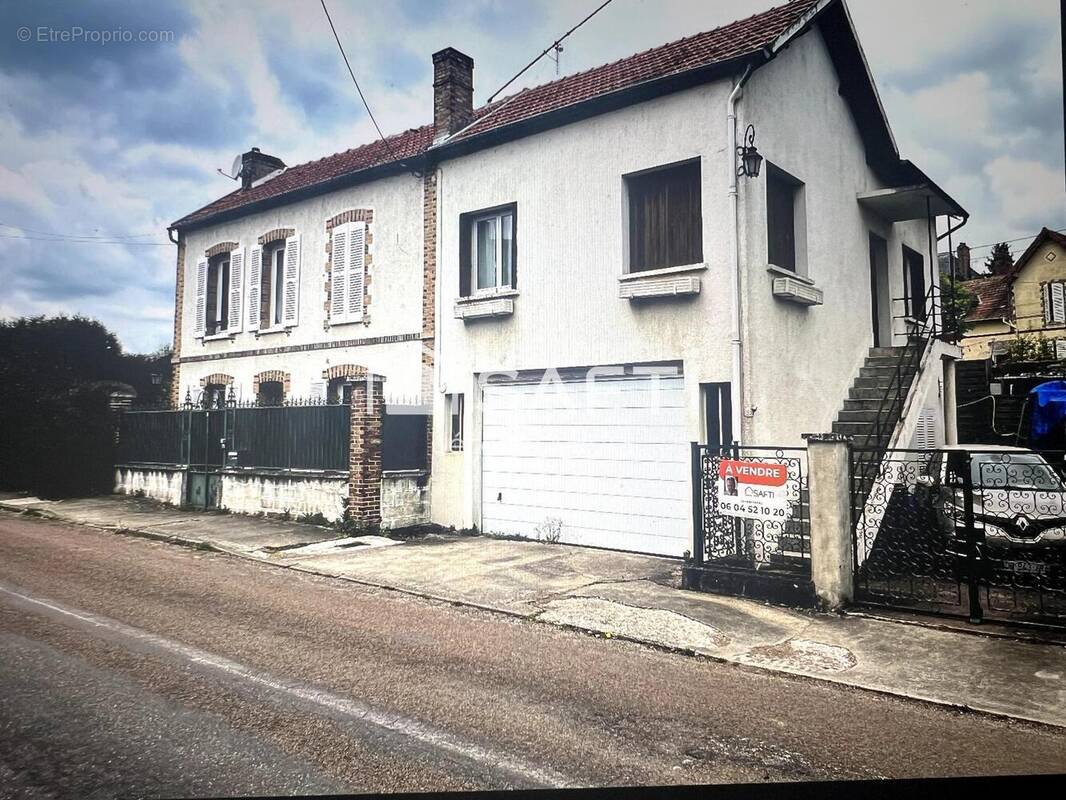 Photo 1 - Maison à PONT-SUR-YONNE