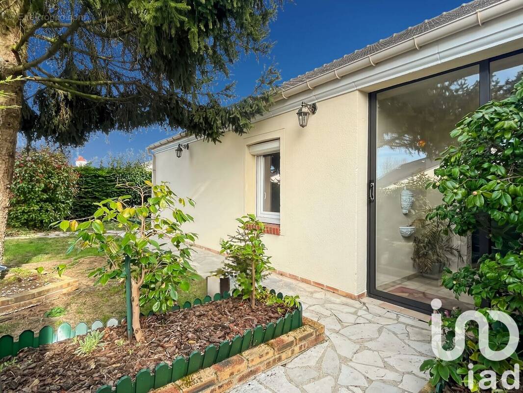 Photo 1 - Maison à MAROLLES-EN-BRIE