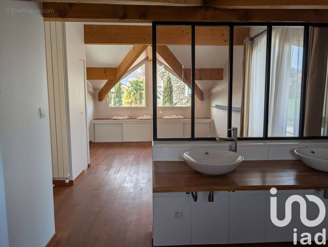 Photo 1 - Maison à JARRIE
