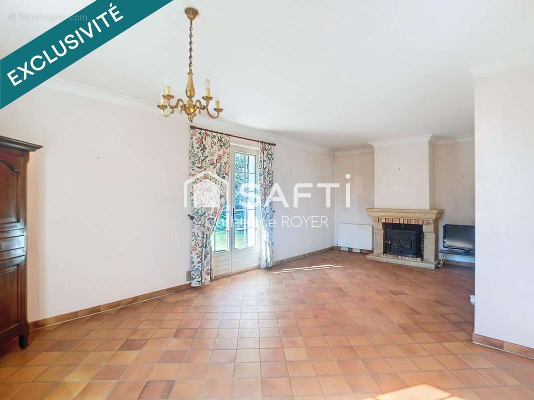 Photo 6 - Maison à LA CHAPELLE-SAINT-SAUVEUR