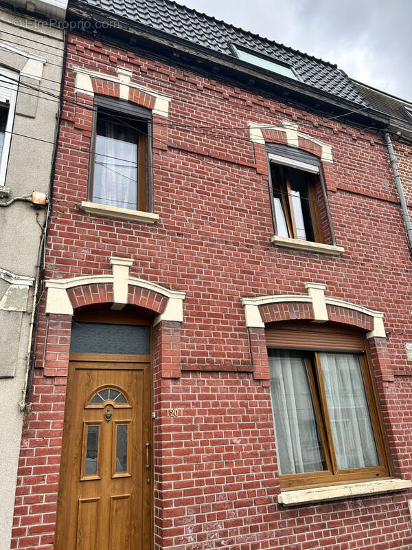 Maison à HENIN-BEAUMONT