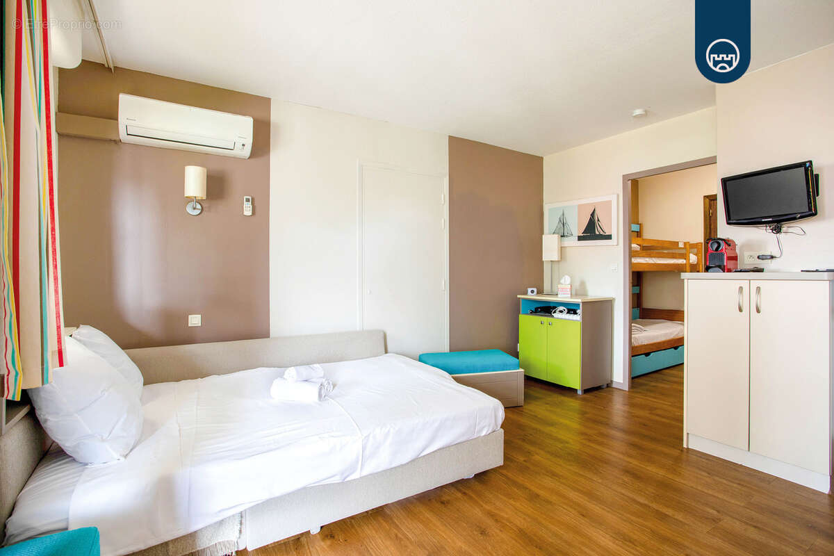 Appartement à MANDELIEU-LA-NAPOULE