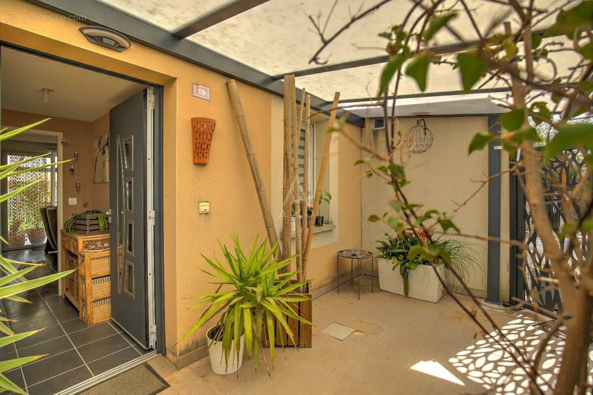 Maison à CASTELNAU-D&#039;ESTRETEFONDS