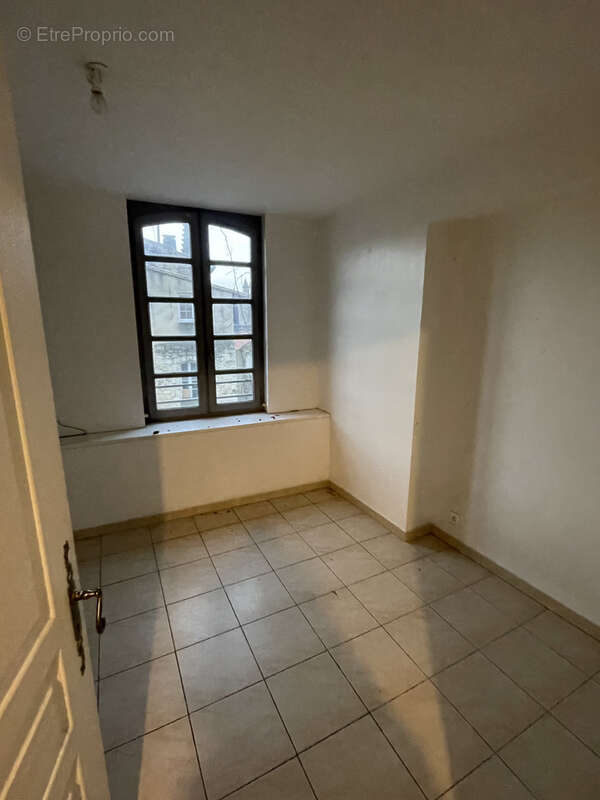 Appartement à BEAUCAIRE