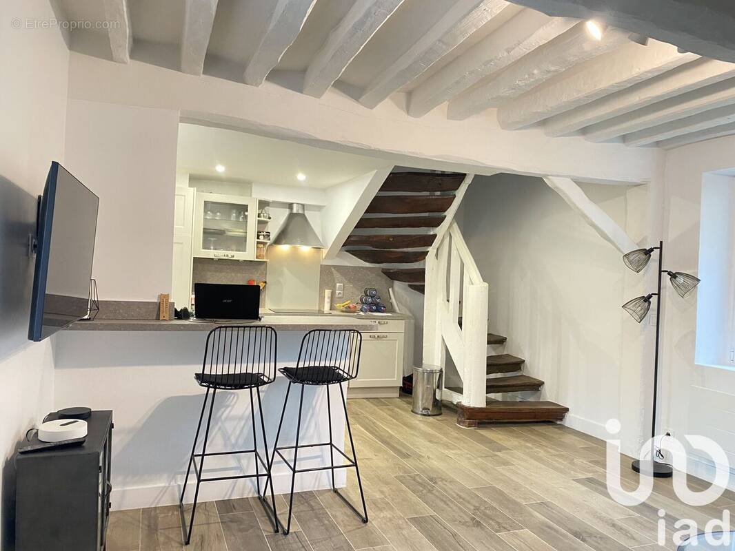 Photo 1 - Maison à ETIOLLES