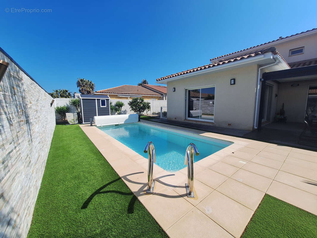 Maison à SAINT-CYPRIEN