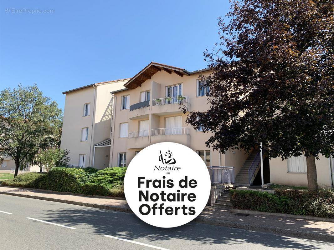 Appartement à LE COTEAU