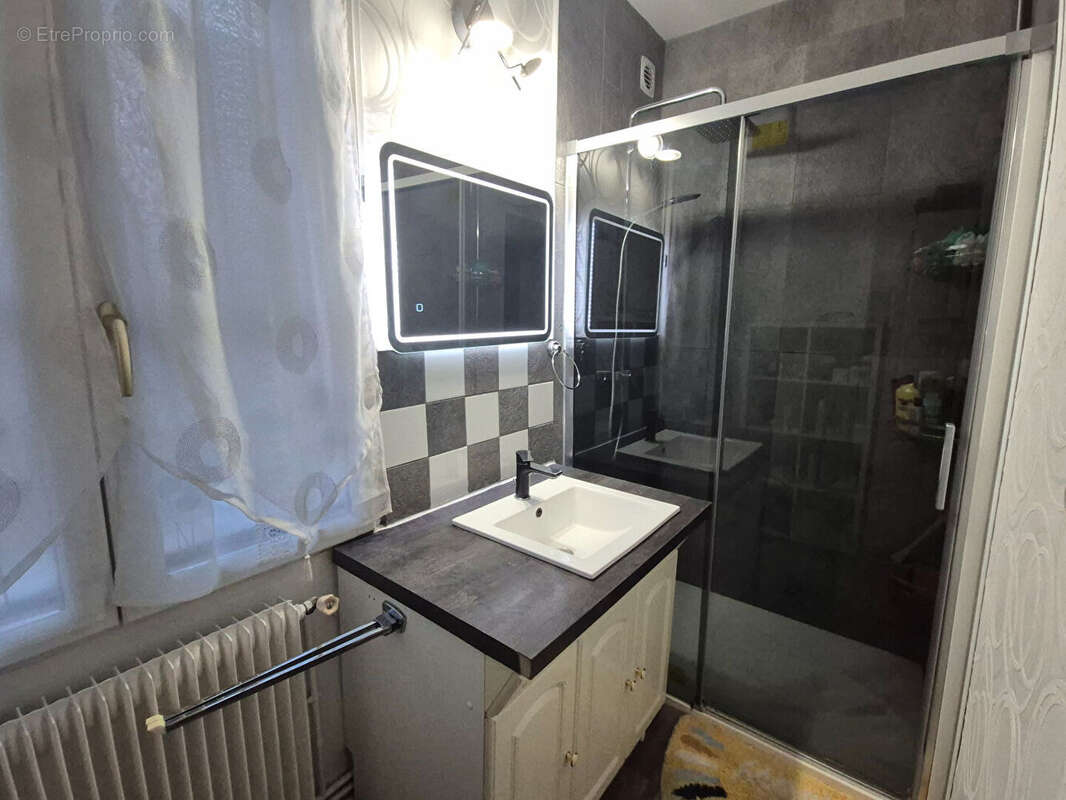 Appartement à CAUDEBEC-LES-ELBEUF