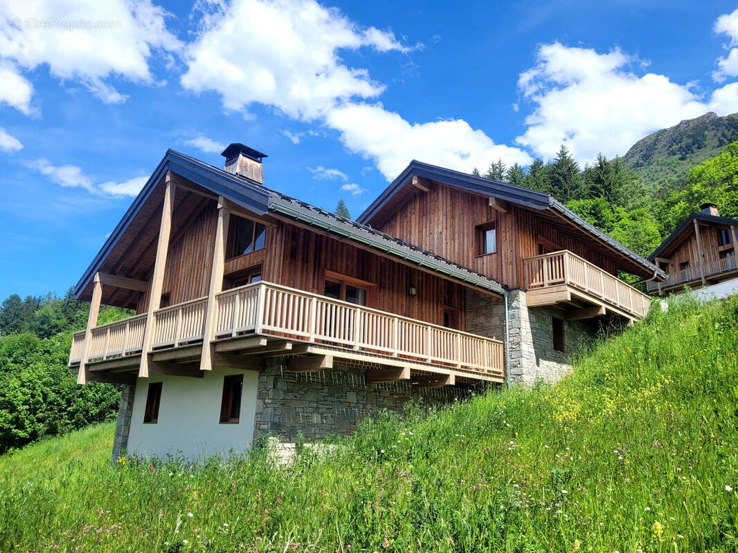 Maison à LES AVANCHERS-VALMOREL