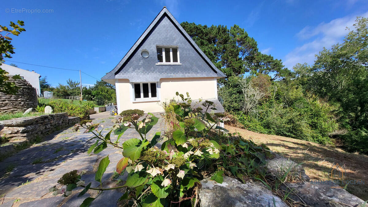 Maison à LE PALAIS