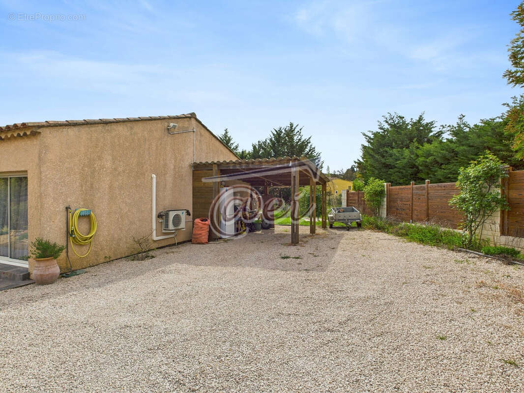 Maison à BRUE-AURIAC