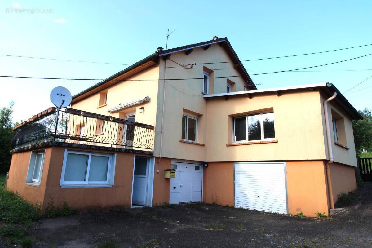 Maison à LE THILLOT