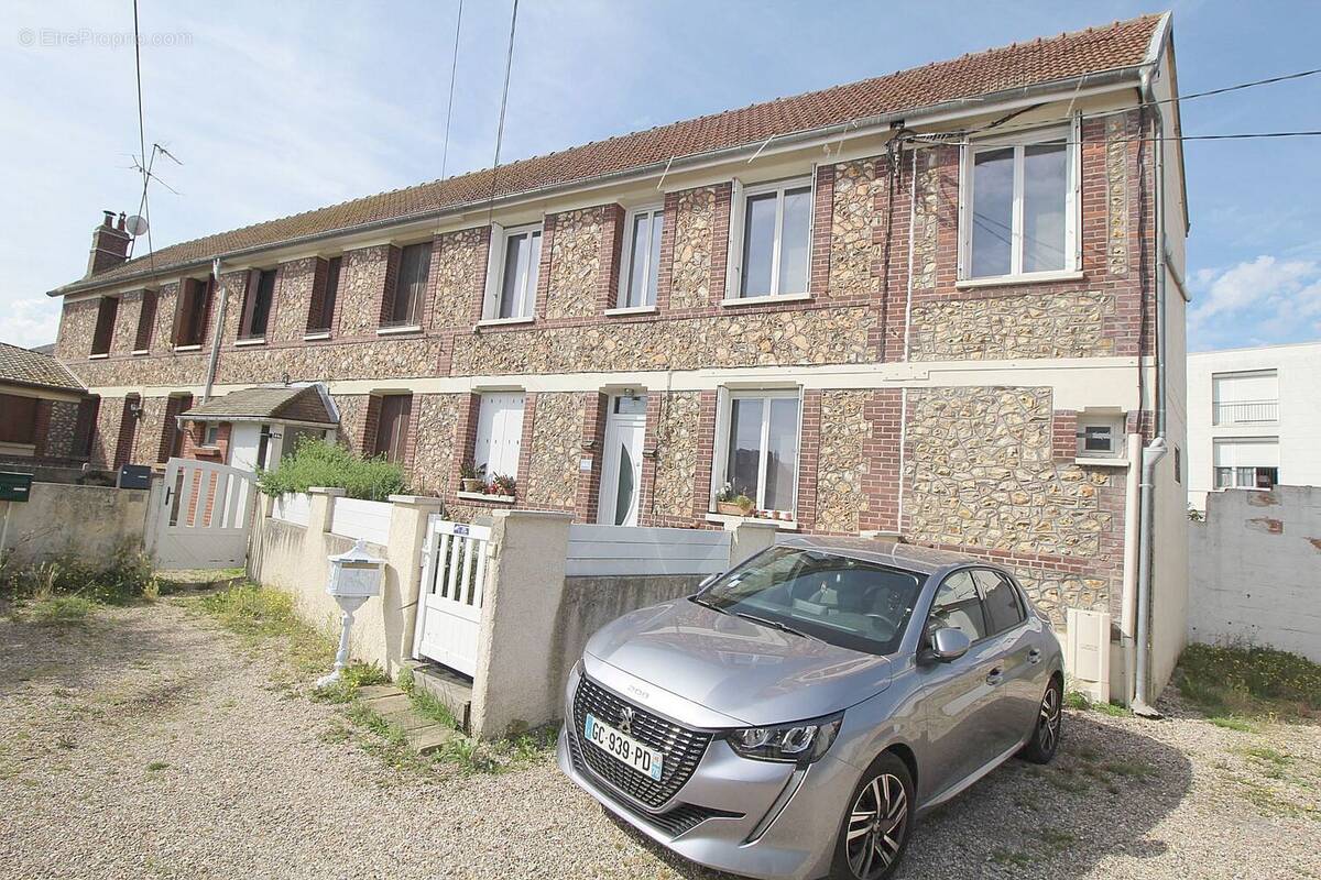 Maison à LE PETIT-QUEVILLY