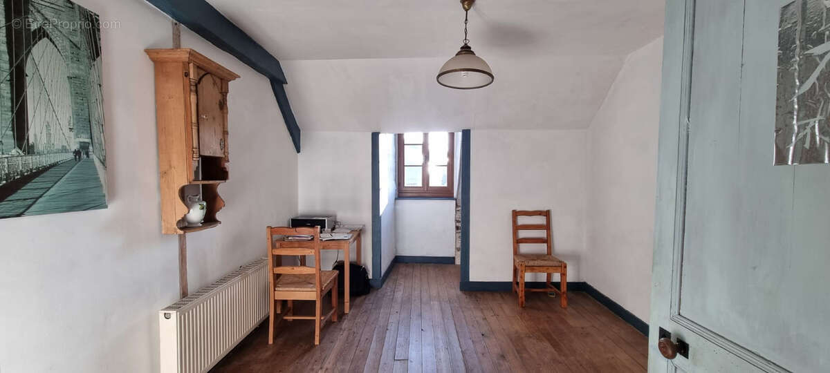 Maison à JOSSELIN