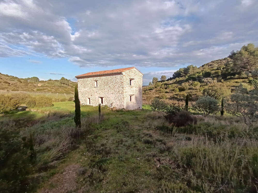 Autre à SAINT-NAZAIRE-DE-LADAREZ