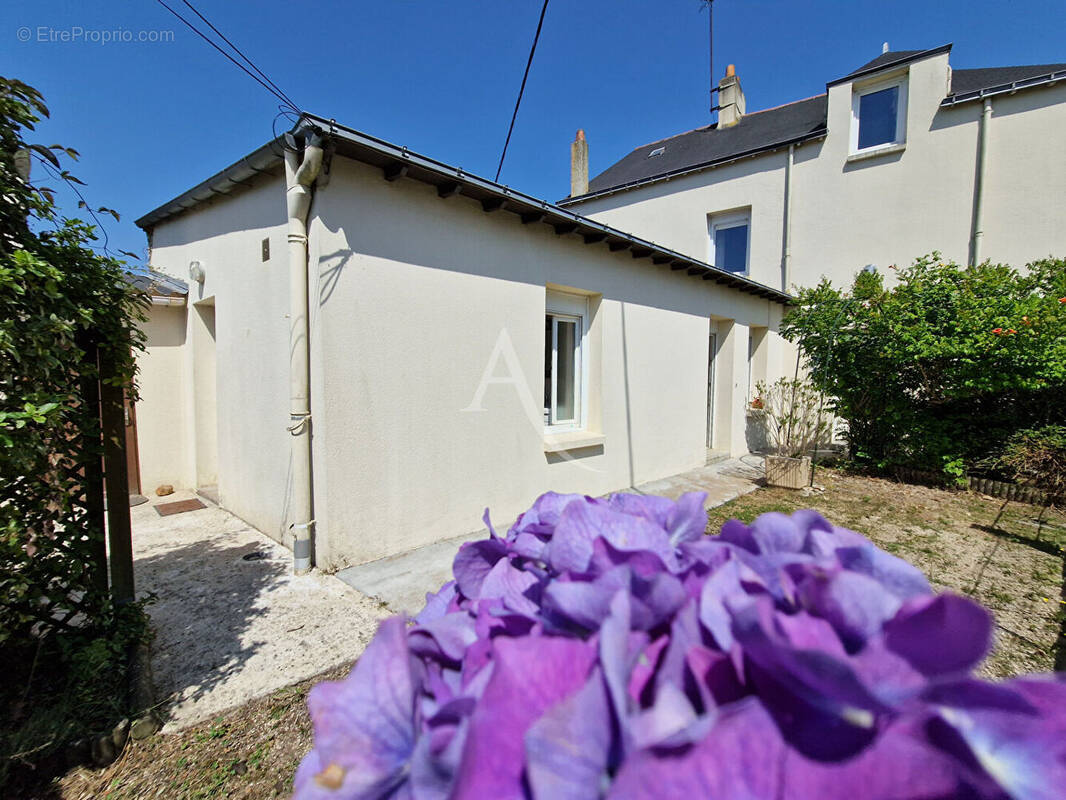 Maison à SAINT-MARS-DU-DESERT
