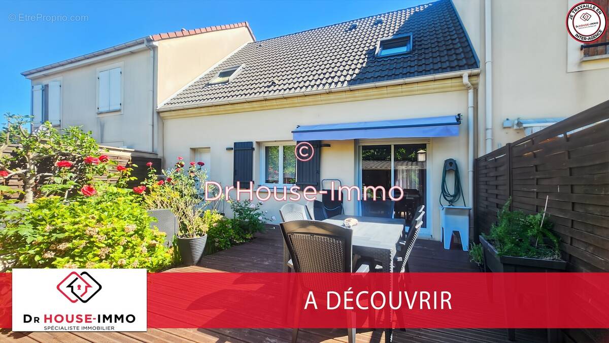 Maison à EGLY