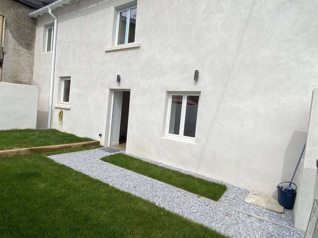 Maison à CRAPONNE