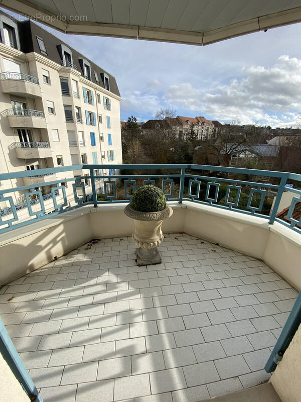 Appartement à RUEIL-MALMAISON