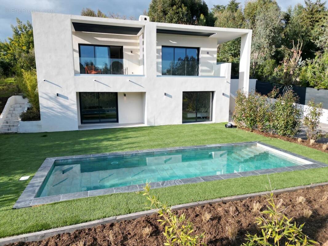 Maison à CANNES